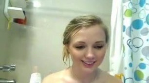 Hot amateur Russian babe invites you to her bathroom for sex