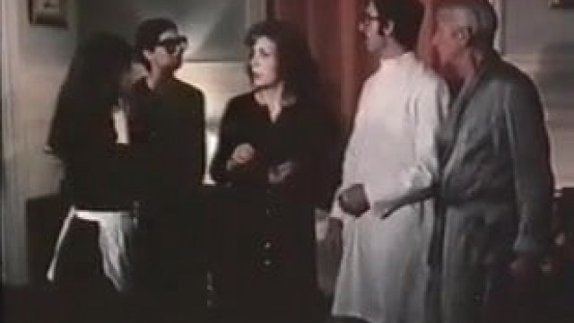 Greedy nurses (1975)